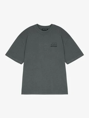 T-shirt z nadrukiem Pegador