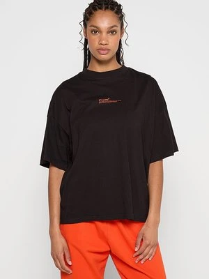 T-shirt z nadrukiem Pegador