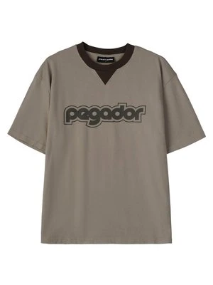 T-shirt z nadrukiem Pegador