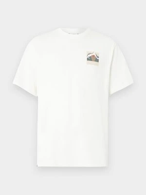 T-shirt z nadrukiem Penfield