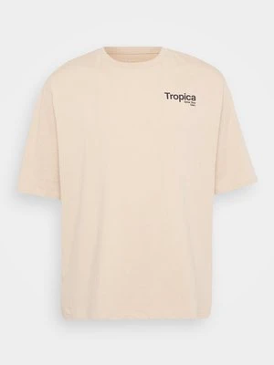 T-shirt z nadrukiem Pier One