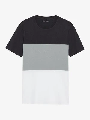 T-shirt z nadrukiem Pier One