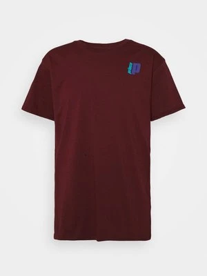 T-shirt z nadrukiem Prince ciemnoczerwony