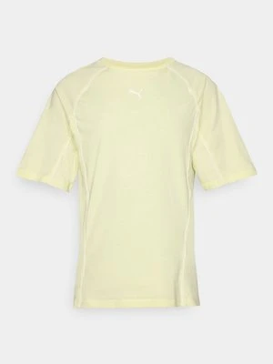 T-shirt z nadrukiem Puma żółty