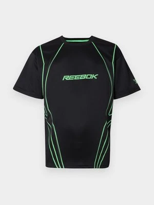 T-shirt z nadrukiem Reebok Classic