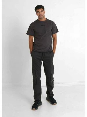 T-shirt z nadrukiem Sixth June