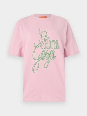 T-shirt z nadrukiem Stine Goya