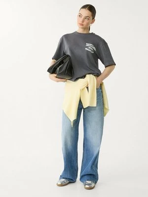 T-shirt z nadrukiem Stradivarius
