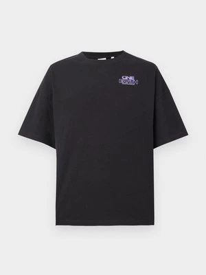 T-shirt z nadrukiem The Tracksuit Club