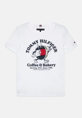 T-shirt z nadrukiem Tommy Hilfiger