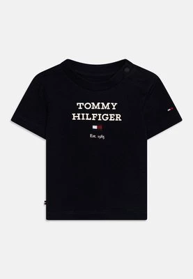 T-shirt z nadrukiem Tommy Hilfiger