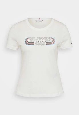 T-shirt z nadrukiem Tommy Hilfiger