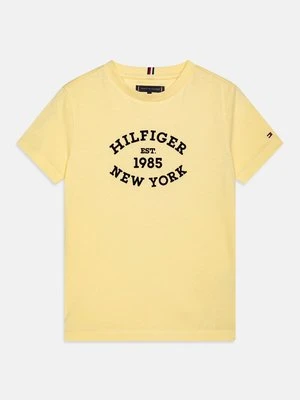 T-shirt z nadrukiem Tommy Hilfiger