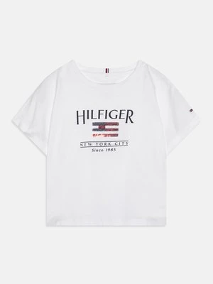 T-shirt z nadrukiem Tommy Hilfiger