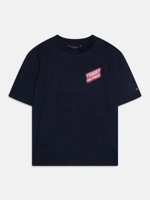 T-shirt z nadrukiem Tommy Hilfiger
