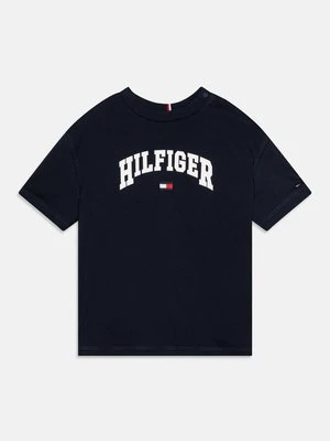 T-shirt z nadrukiem Tommy Hilfiger