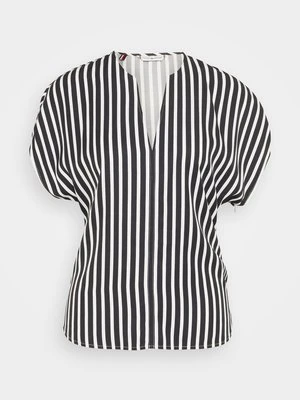 T-shirt z nadrukiem Tommy Hilfiger