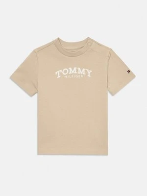 T-shirt z nadrukiem Tommy Hilfiger