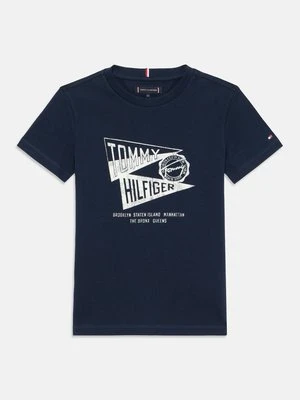 T-shirt z nadrukiem Tommy Hilfiger
