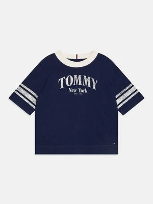 T-shirt z nadrukiem Tommy Hilfiger
