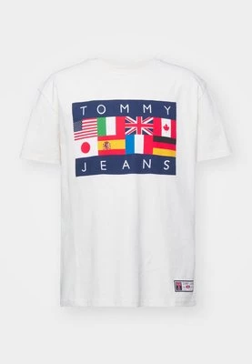 T-shirt z nadrukiem Tommy Jeans