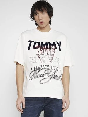 T-shirt z nadrukiem Tommy Jeans