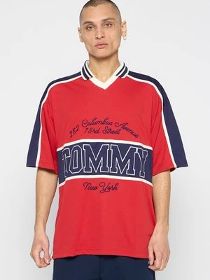 T-shirt z nadrukiem Tommy Jeans