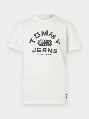 T-shirt z nadrukiem Tommy Jeans mleczny