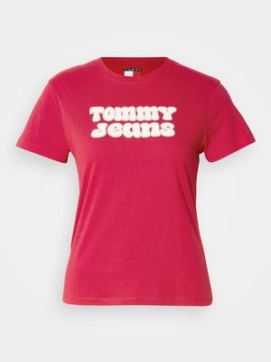 Zdjęcie produktu T-shirt z nadrukiem Tommy Jeans czerwony