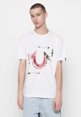 T-shirt z nadrukiem True Religion