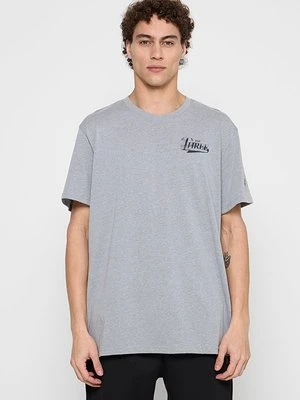 T-shirt z nadrukiem Under Armour szary