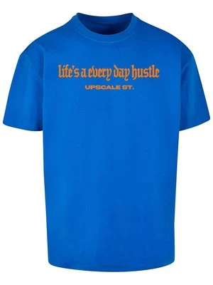 T-shirt z nadrukiem Upscale by Mister Tee