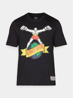 T-shirt z nadrukiem Venum