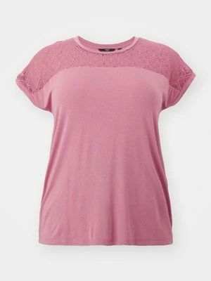 T-shirt z nadrukiem Vero Moda Curve