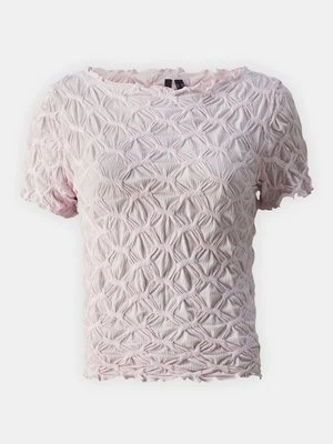 T-shirt z nadrukiem Vero Moda Petite