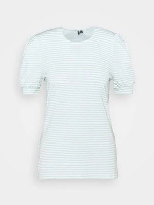 T-shirt z nadrukiem Vero Moda Tall