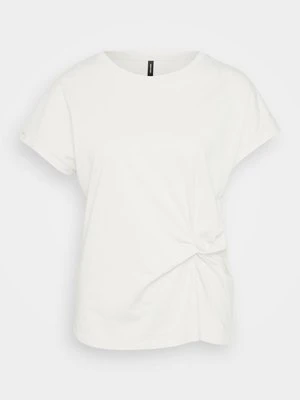 T-shirt z nadrukiem Vero Moda Tall