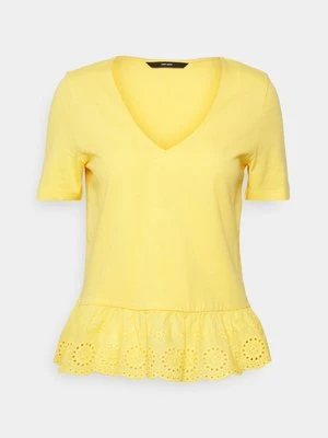 T-shirt z nadrukiem Vero Moda Tall