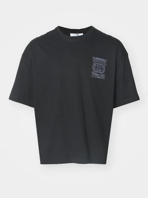 T-shirt z nadrukiem Vertere Berlin