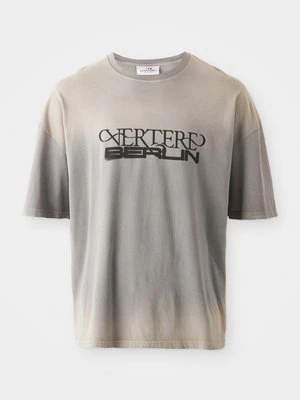 T-shirt z nadrukiem Vertere Berlin
