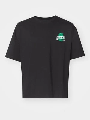 T-shirt z nadrukiem Vertere Berlin