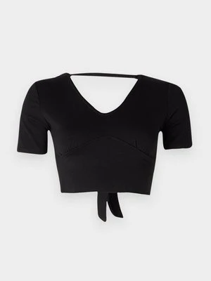 T-shirt z nadrukiem WAL G.