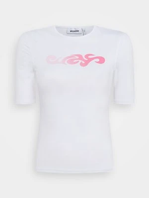 T-shirt z nadrukiem Weekday