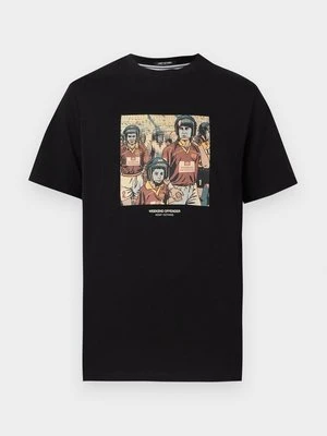 T-shirt z nadrukiem Weekend Offender