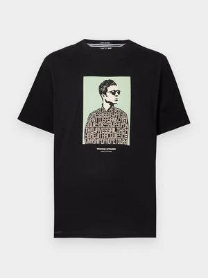 T-shirt z nadrukiem Weekend Offender