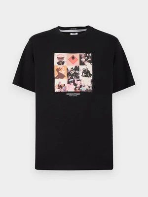 T-shirt z nadrukiem Weekend Offender