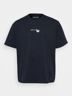 T-shirt z nadrukiem YOURTURN