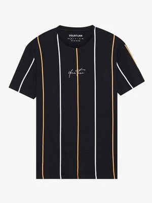 T-shirt z nadrukiem YOURTURN