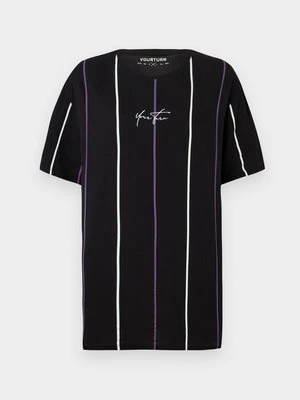 Zdjęcie produktu T-shirt z nadrukiem YOURTURN