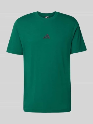 T-shirt z nadrukiem z logo adidas Sportswear